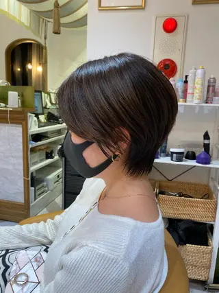 ショート レイヤーと顔まわり 大好き❣️関口拓馬のヘアスタイル