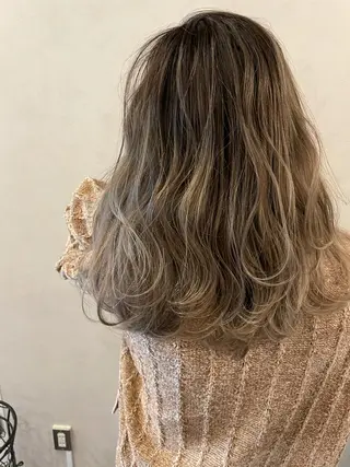 ロング カラー レイヤー/ウルフ ハイトーンhiroのヘアスタイル