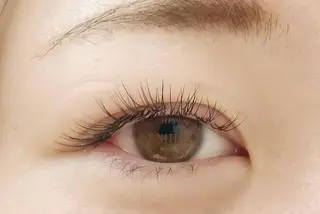 マツエク・マツパ EMILE 🤍 Minaのマツエク・マツパデザイン