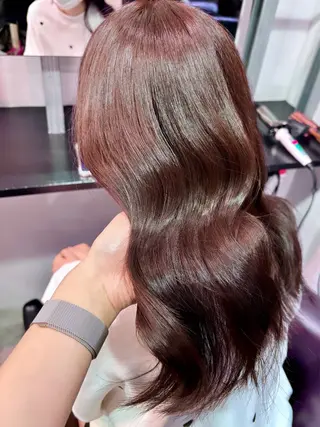 セミロング カラー こまつ まりやのヘアスタイル