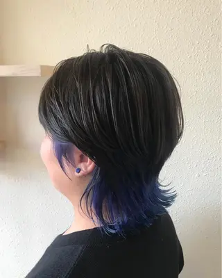 ミディアム 中川 茜里のヘアスタイル