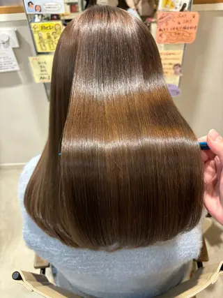 セミロング 小林 杏莉のヘアスタイル