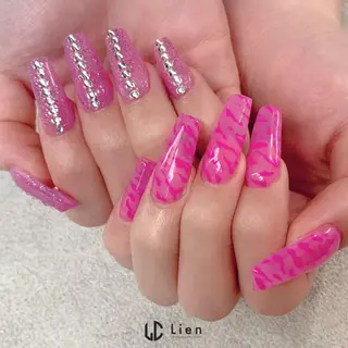 ネイル 山田 真里のネイルデザイン