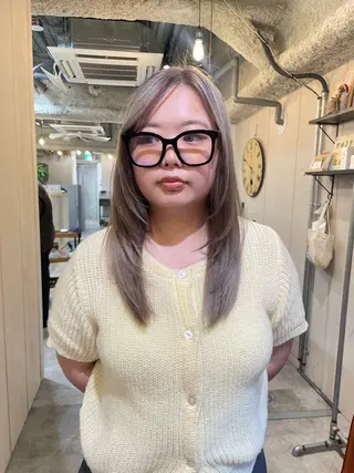 ロング カラー 狩野 羅夢のヘアスタイル