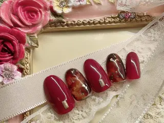 ネイル 芦辺 香奈のネイルデザイン