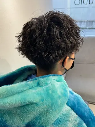 パーマ メンズ 大阪美容師 井上智博のヘアスタイル