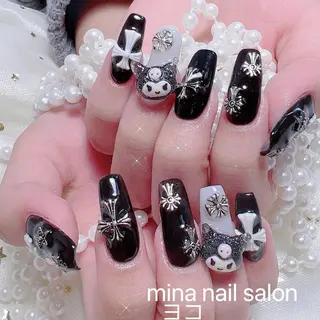 ネイル queens nailsalonのネイルデザイン
