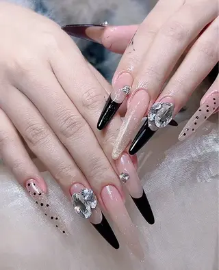 ネイル D-BEAUTY Nailsalonのネイルデザイン
