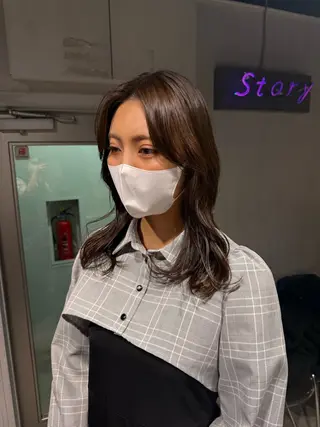 ミディアム カラー NANAMI🩵 大人可愛い韓国ヘアのヘアスタイル
