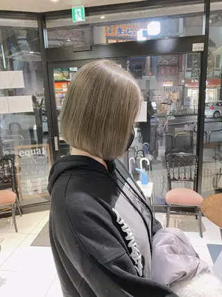 ショート カラー ✨髪質改善専門店✨ QOLU✨のヘアスタイル