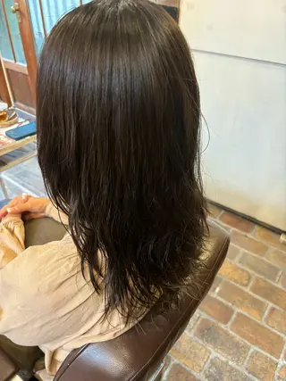 カラー テントヘアー所属・tent平島 叶也のヘアスタイル