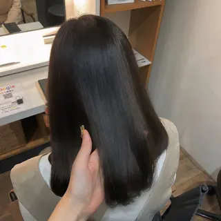 セミロング 日置 はる菜のヘアスタイル