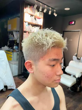 メンズ メンズサロン AXLのヘアスタイル