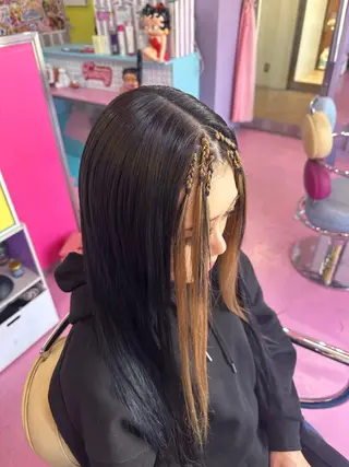 ロング ヘアアレンジ ♮やっしー♮ 🌈派手髪🌈のヘアスタイル