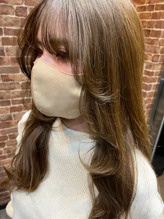 ロング カラー パーマ ヘアアレンジ メンズ キッズ ネイル マツエク・マツパ アイブロウ 久木原 ゆりのヘアスタイル