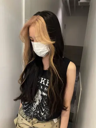 ロング カラー 鈴木 三保のヘアスタイル