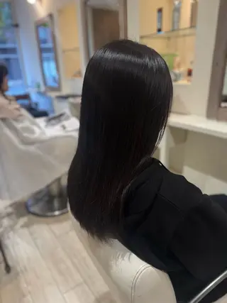 セミロング NICCOLO室見 Erinaのヘアスタイル