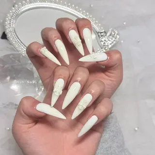 ネイル HIN NAILのネイルデザイン