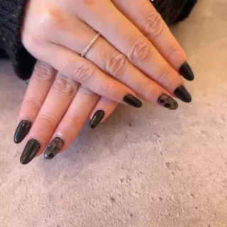 ネイル 佐々木 春香のネイルデザイン