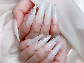 ネイル M🌷nail 長さだし専門店のネイルデザイン