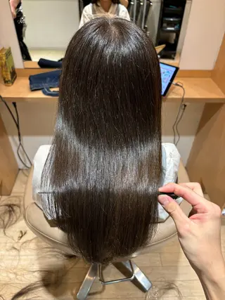 ロング 【Amphi Tokyo】宮原のヘアスタイル