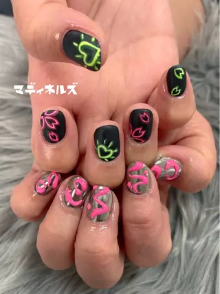 ネイル MADDYNAILS ✴︎柏痛ネイルのネイルデザイン