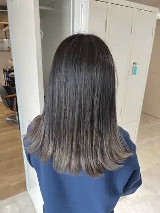 ロング 渡邉 三香子のヘアスタイル
