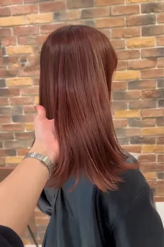 ミディアム カラー miku カラー／ヘッドスパのヘアスタイル