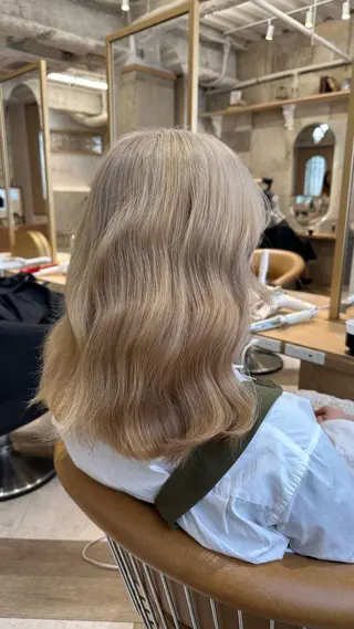 ミディアム カラー yuto 金山/透明感カラーのヘアスタイル