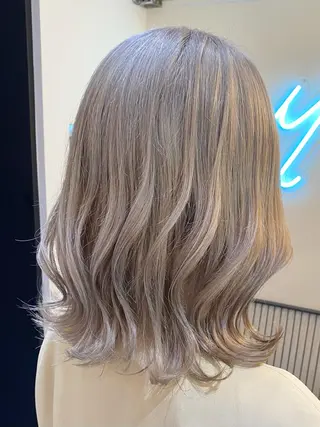 セミロング カラー 艶ピンク*ヘアセット 🌙shioriのヘアスタイル