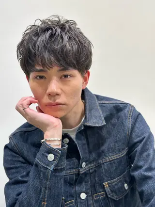 ショート パーマ 池袋センターパート No.1 裕大のヘアスタイル