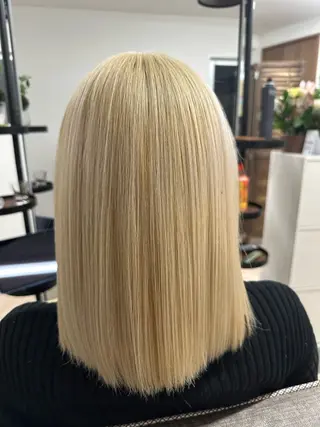 ミディアム カラー be flotのヘアスタイル