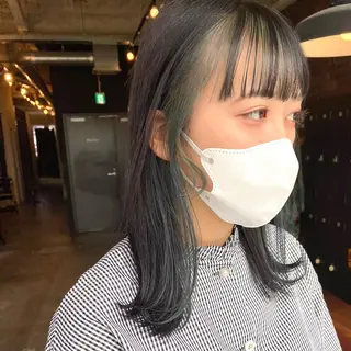 セミロング カラー 透け感カラー/ momo🦕🌱のヘアスタイル