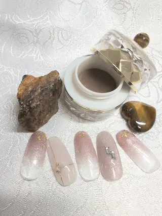 ネイル ヌーディジュエリー ネイルサロンのネイルデザイン