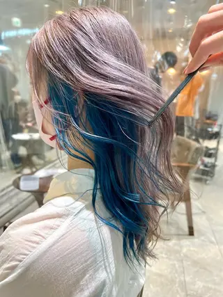 セミロング カラー ヘアアレンジ ネイル 🌈インナーカラー ‘ショウマ’🌈のヘアスタイル