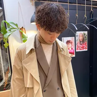 ショート パーマ メンズ ダウンパーマ 【sity.ザイク】のヘアスタイル