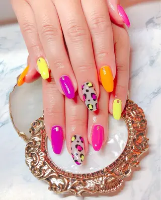 ネイル CROWN プライベートサロンのネイルデザイン