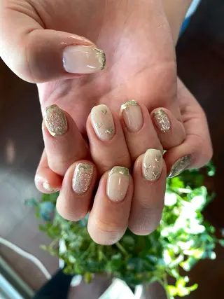 ネイル crystal ⭐︎ colorのネイルデザイン
