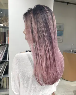 セミロング カラー ケア剤オタク×海外 ヘア長谷川裕起のヘアスタイル