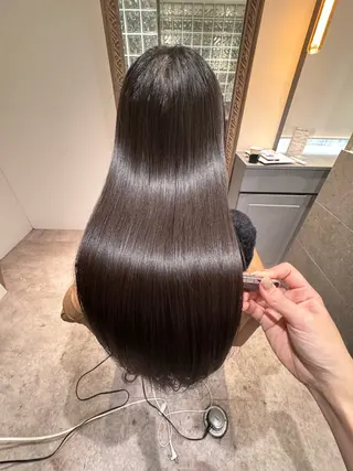 ロング パーマ レイヤーカット/髪質 改善/矯正🤍吉田のヘアスタイル