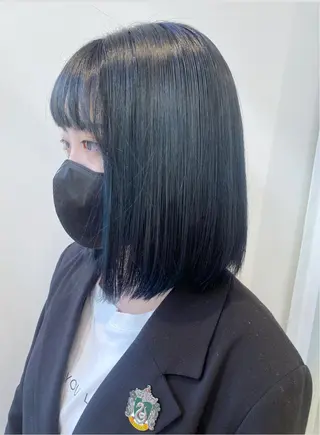 ミディアム カラー 小顔レイヤー/ ベージュ🤍Rieのヘアスタイル