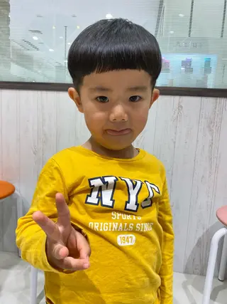 ショート メンズ キッズ 山崎 航のヘアスタイル