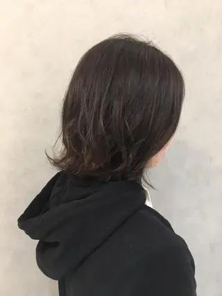 ショート カラー ︎︎🧸 ユリ ︎︎🧸のヘアスタイル
