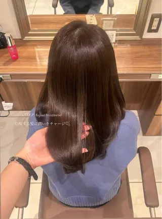 セミロング Ash桜新町/ Koyuki ❄️のヘアスタイル