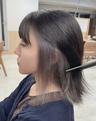 ミディアム カラー 縮毛矯正/髪質改善 インナーカラーせいぎのヘアスタイル