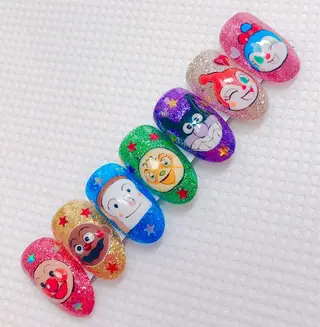 ネイル CROWN プライベートサロンのネイルデザイン