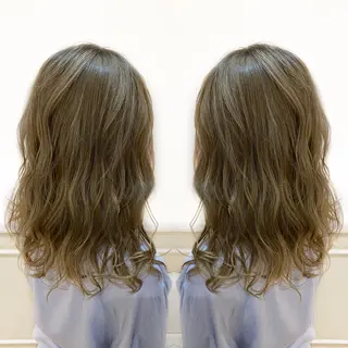 セミロング カラー ご予約 宜しくお願いします！のヘアスタイル