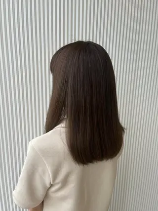 ミディアム カラー Misaki/ レイヤー/ウルフのヘアスタイル