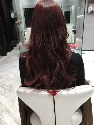 カラー ERIKO Tのヘアスタイル
