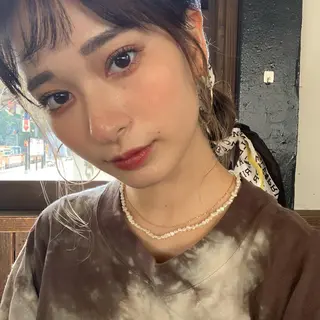 ミディアム パーマ ヘアアレンジ rico_by ヘアとアイブロウの眉毛・アイブロウイメージ